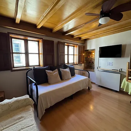 Pr Campanas De San Juan Konukevi