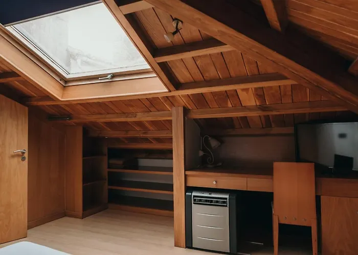 Pr Campanas De San Juan Konukevi Santiago de Compostela